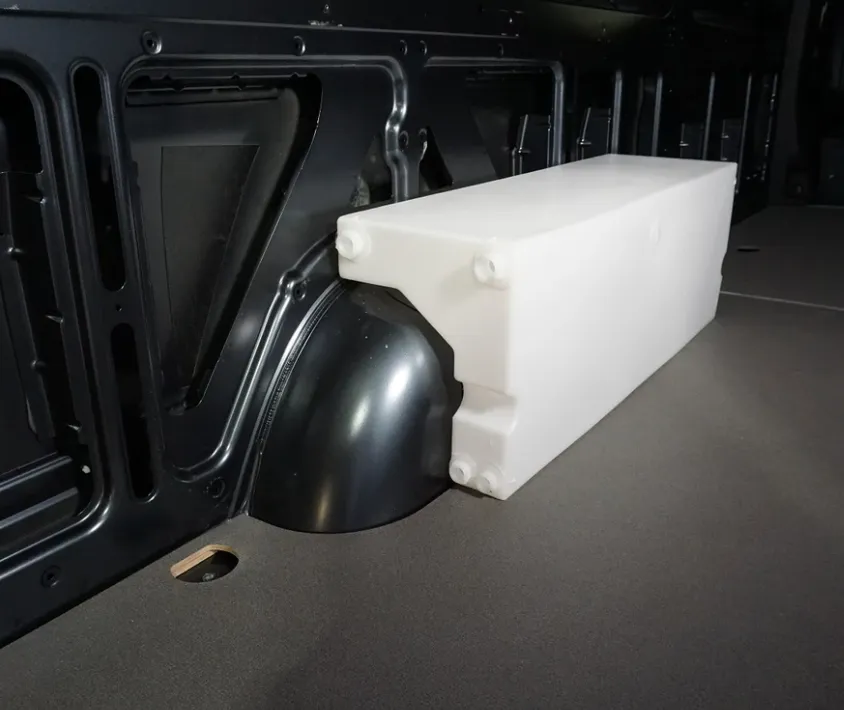 20 Gallon Polyethylene Water Tank - Sprinter Over Fender