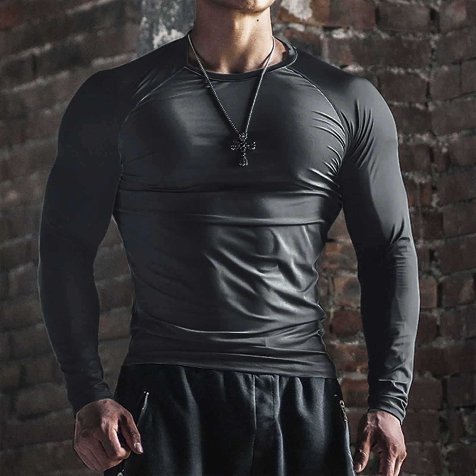 ACTIVE DRY-FIT MOISTURE WICKING RAGLAN LONG SLEEVE T-SHIRT