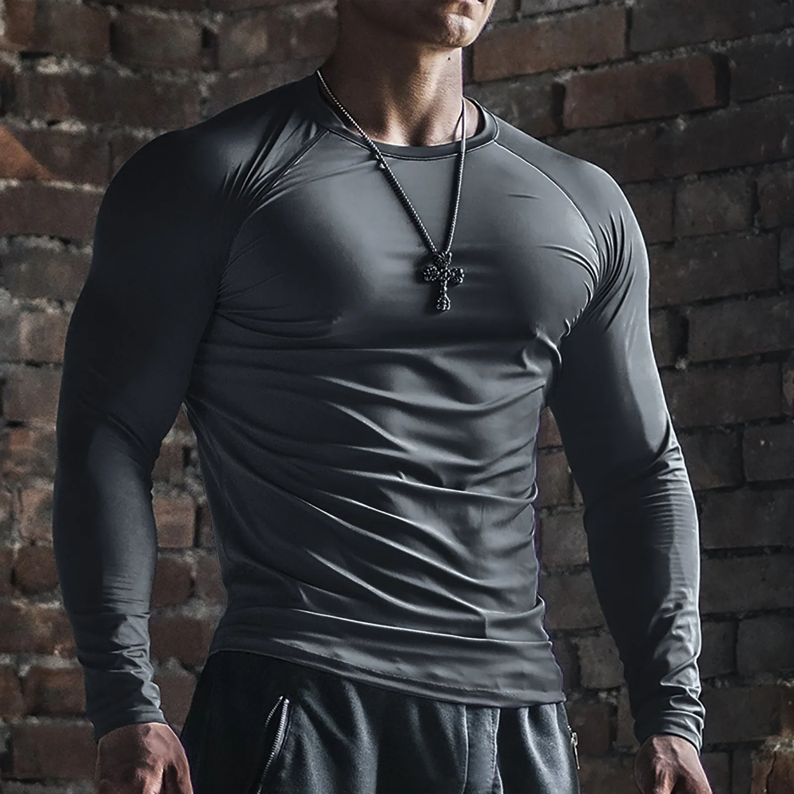 ACTIVE DRY-FIT MOISTURE WICKING RAGLAN LONG SLEEVE T-SHIRT