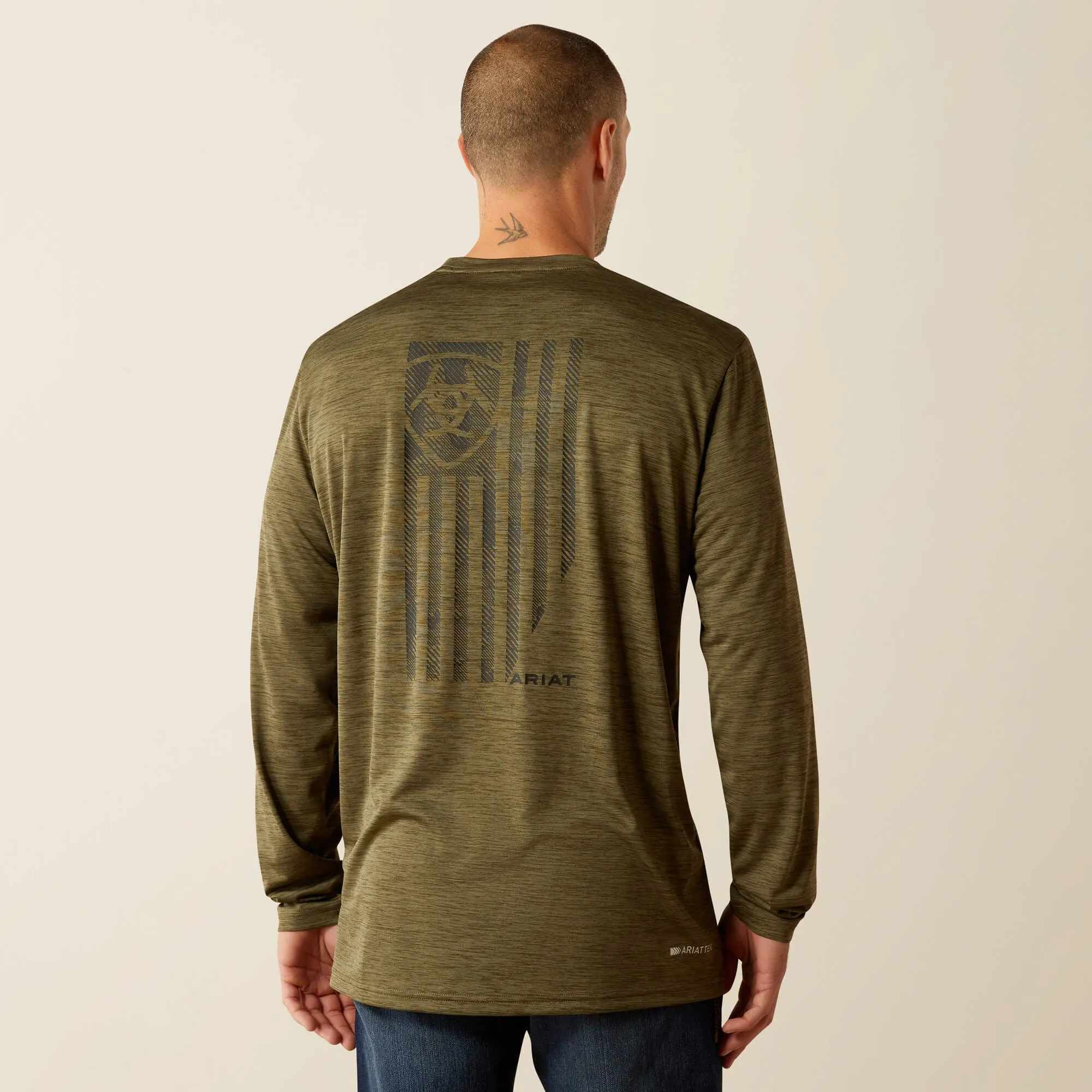 Ariat Men's Camo Flag Long Sleeve Charger T-Shirt