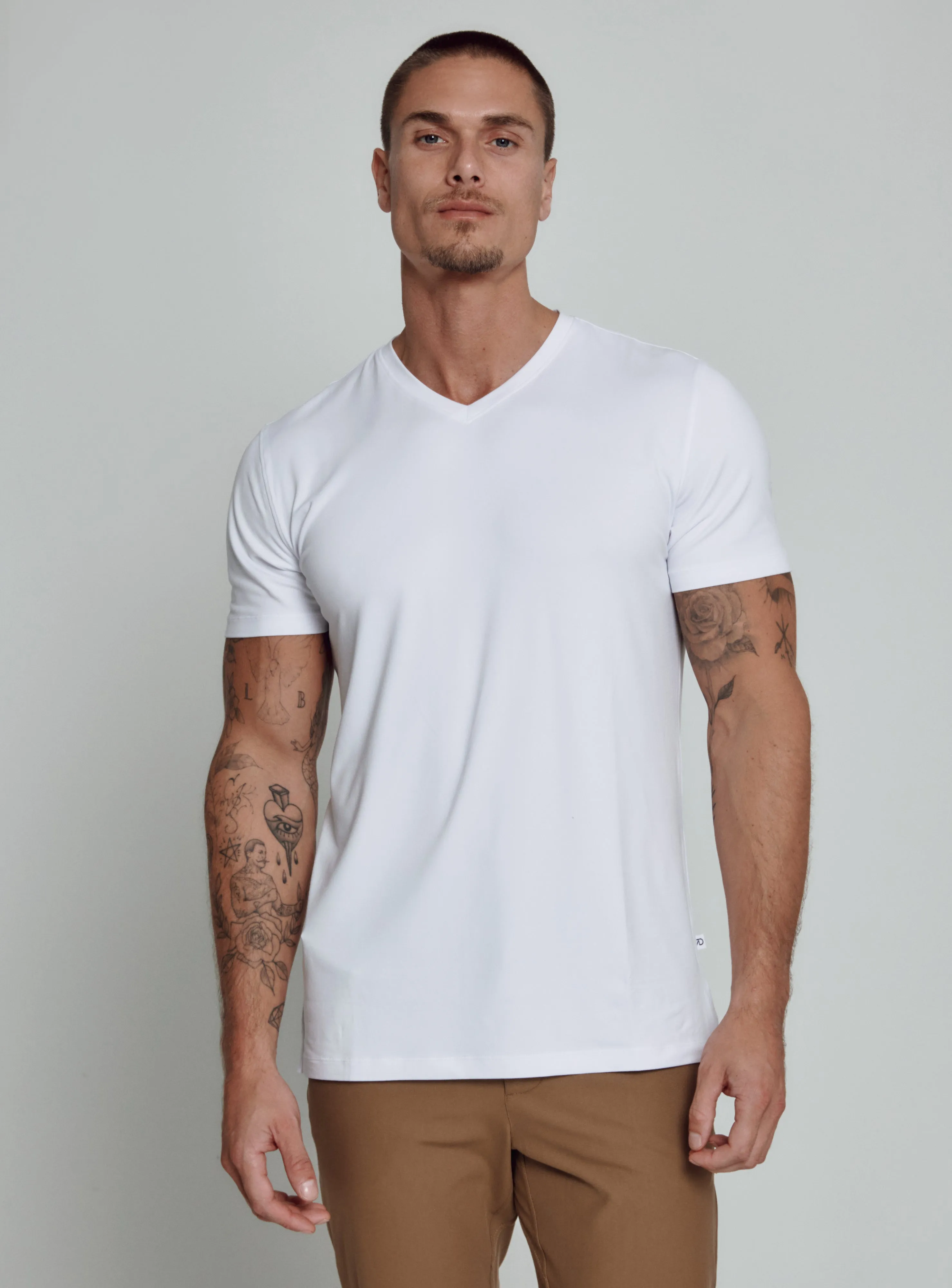 Core V-Neck Tee White