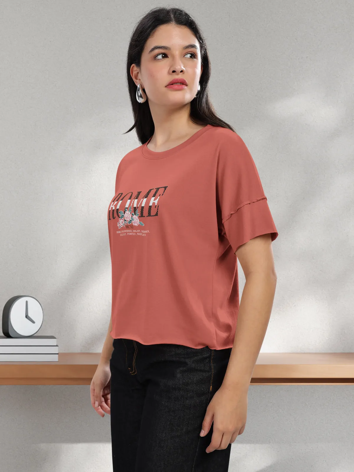 HELLCAT Brick Printed Regular Fit Raw Edge Crew Neck Crop T-Shirt for Women