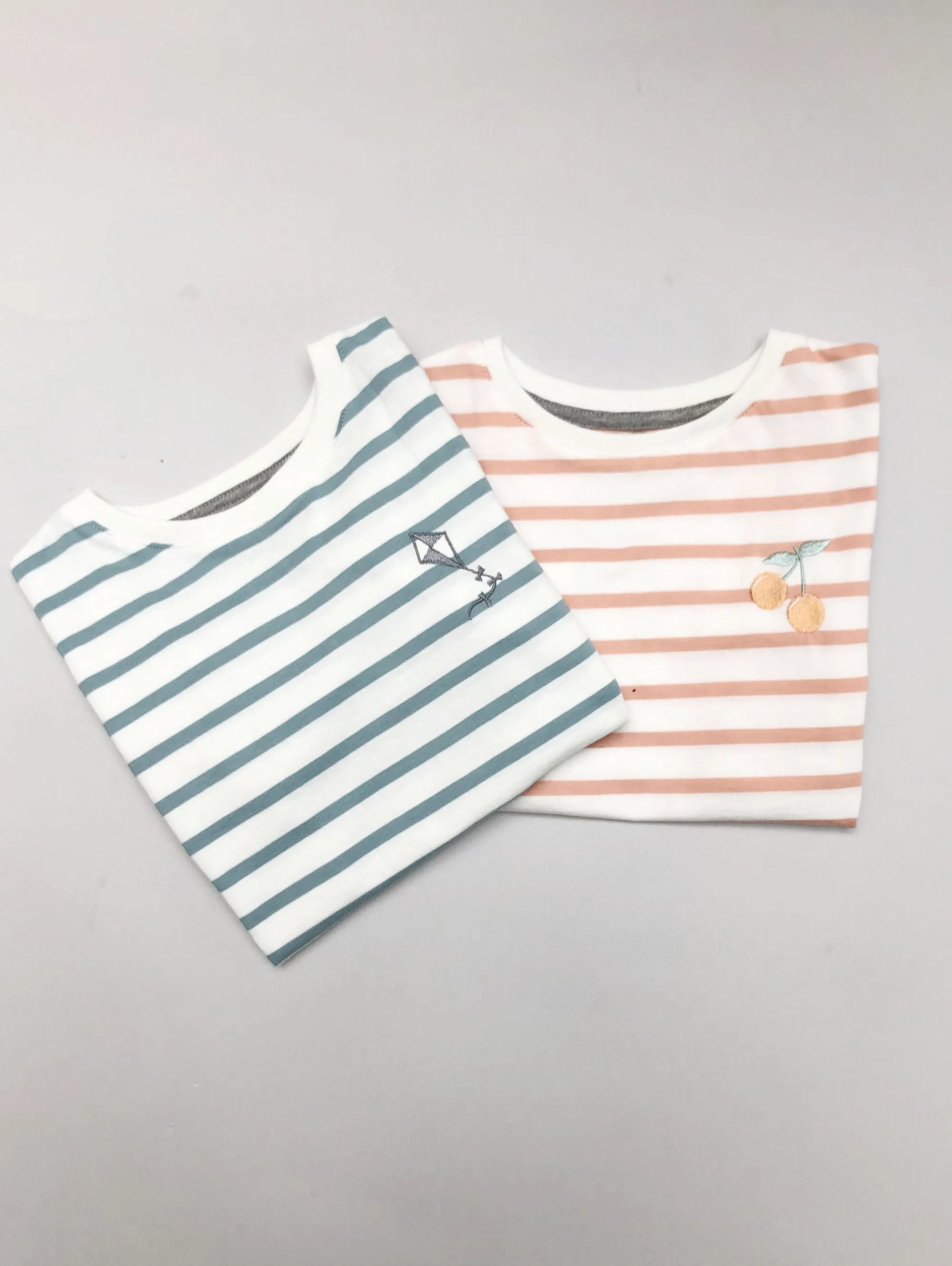 One T-shirt Stripe Kite