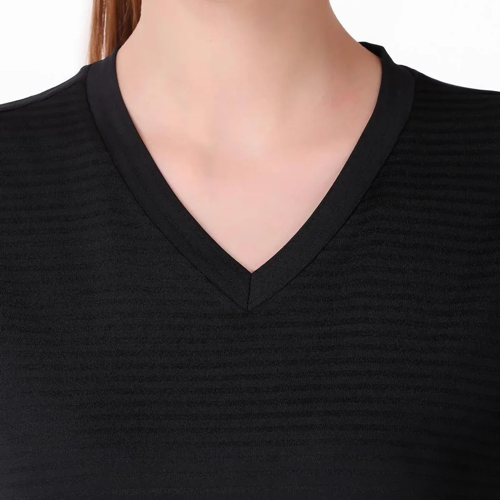 ReDesign Performance V-Neck T-shirt | Women | KIBI Sports