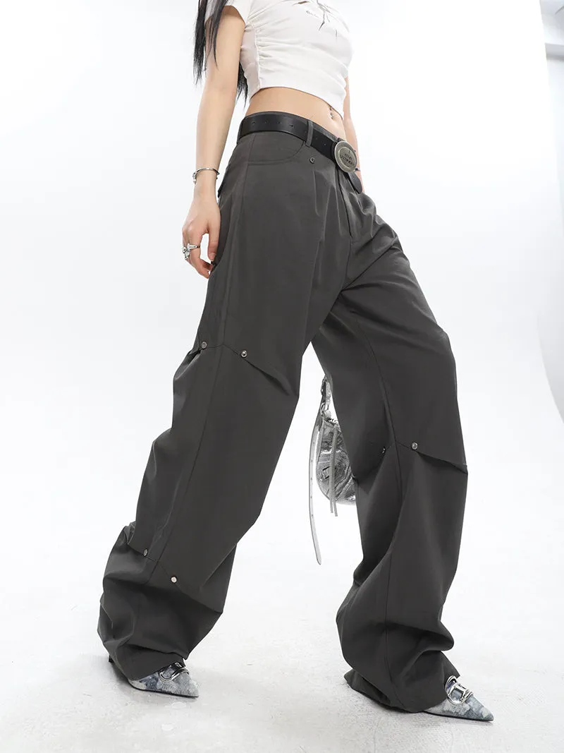 Rider Solid Color Pleated Metal Round Spike Micro Flared Cargo Pants