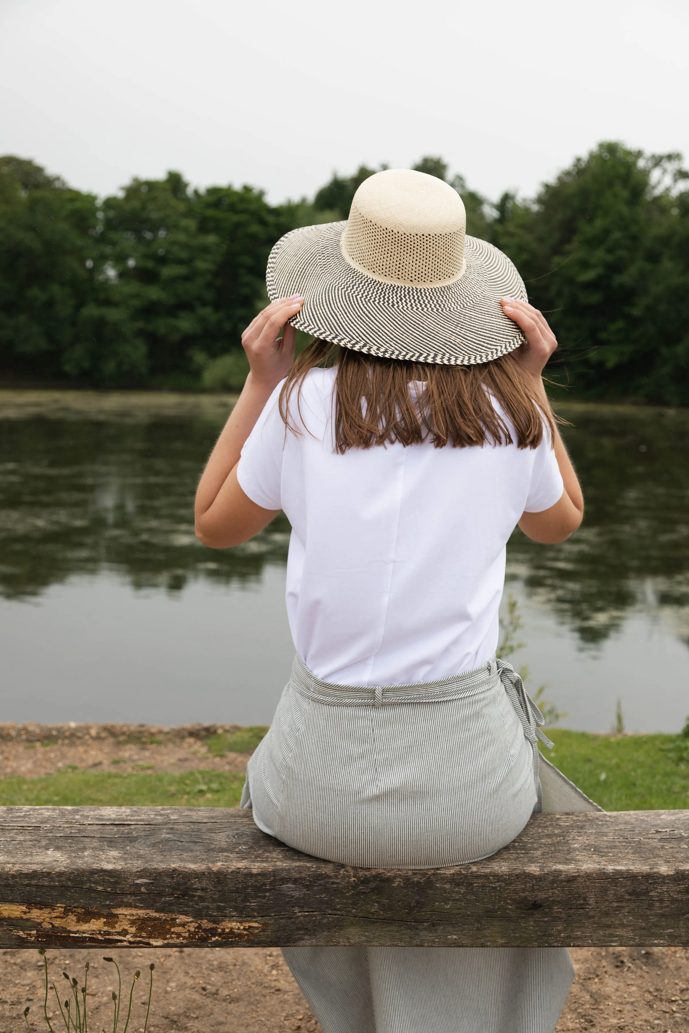 White Organic Cotton T-shirt by Onesta